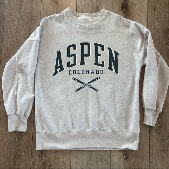 Abercrombie Women’s Grey Aspen Colorado Crewneck Sweatshirt Cozy Fleece Small - Picture 1 of 1